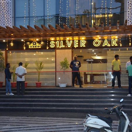 Hotel Silver Oak Paonta Sahib Exterior photo